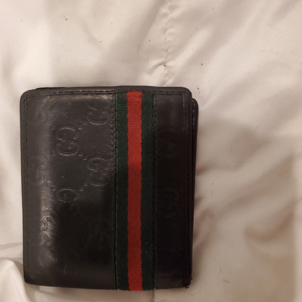 Gucci wallet